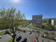 Appartement à PIERRE-BENITE