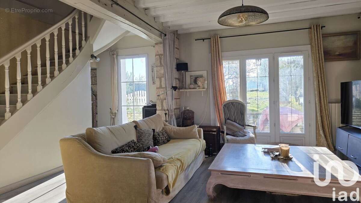 Photo 4 - Maison à CIVIERES