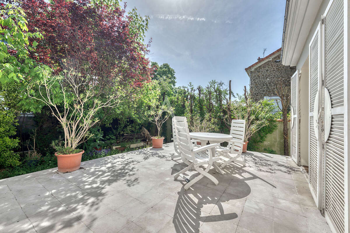 Maison à LE PERREUX-SUR-MARNE