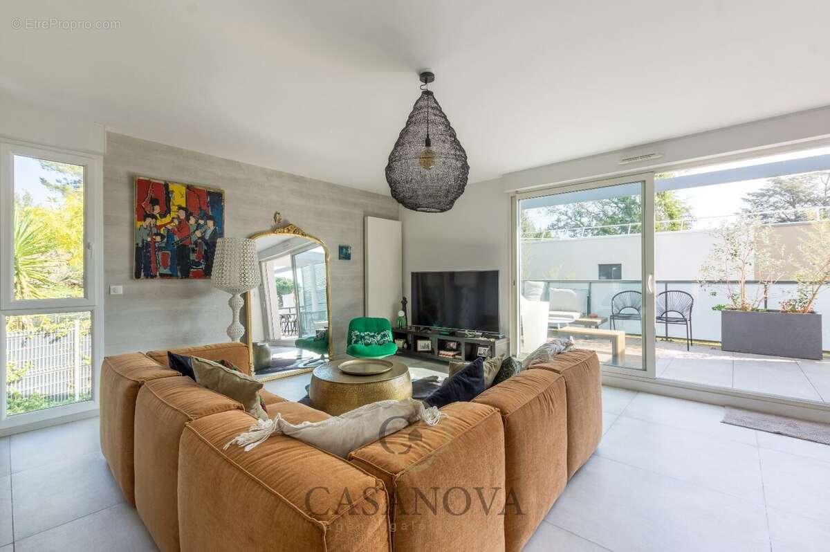 Appartement à CASTELNAU-LE-LEZ