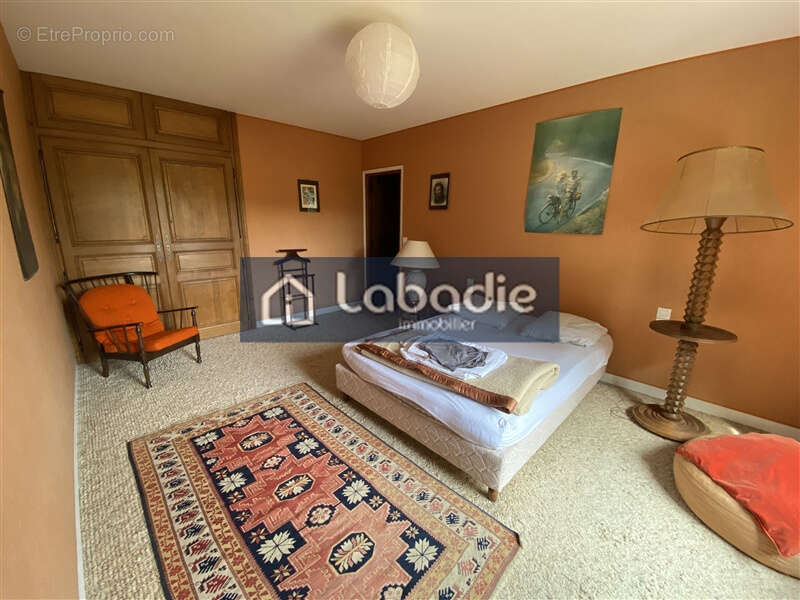 Maison de 7 pieces a 5 mn de vire-normandie - photo 4