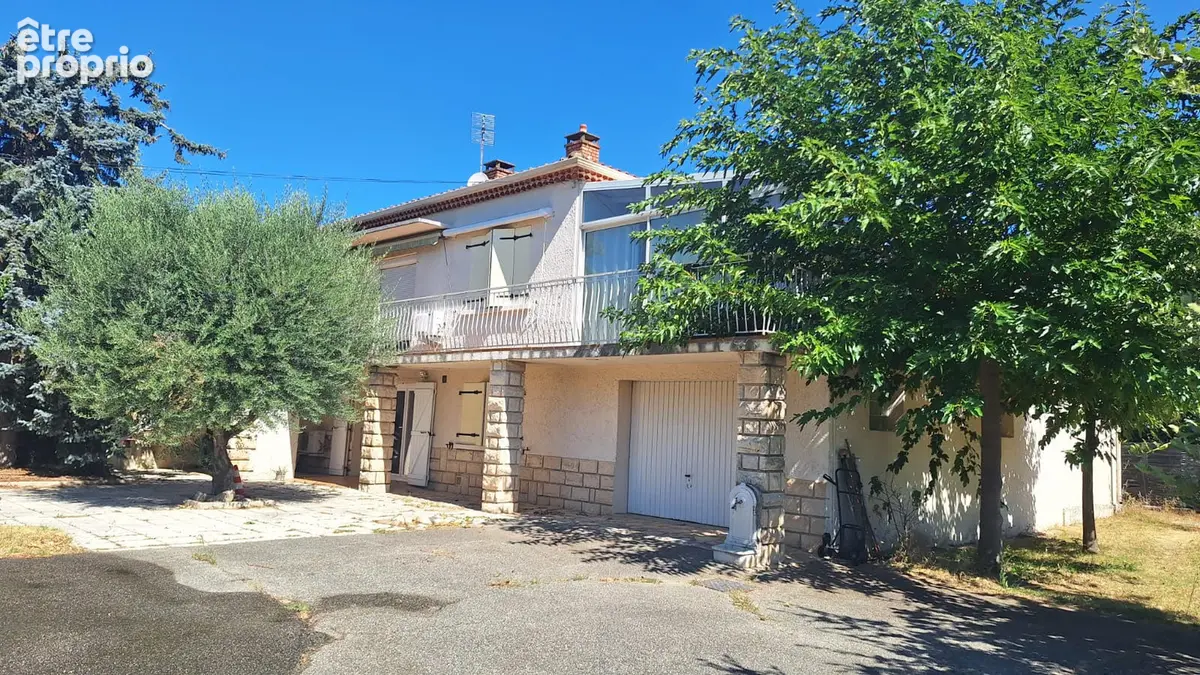 Maison à BOLLENE