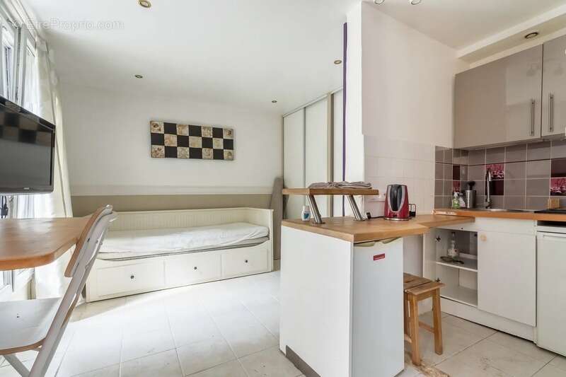 Maison à vendre 9 pièces AUBERVILLIERS (93) - photo 12