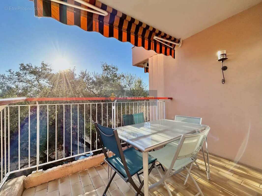 Appartement à FREJUS