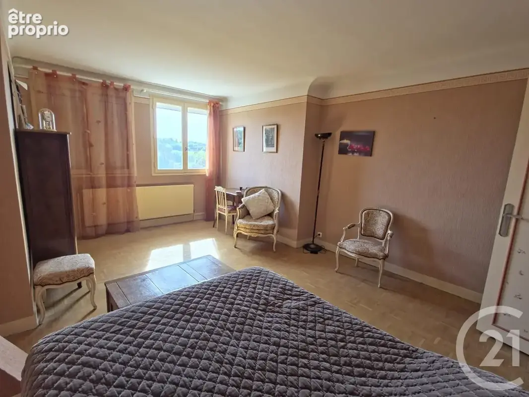 Maison 8 pièces 193 m² à vendre à Thorigny-Sur-Marne (77400) - photo 10
