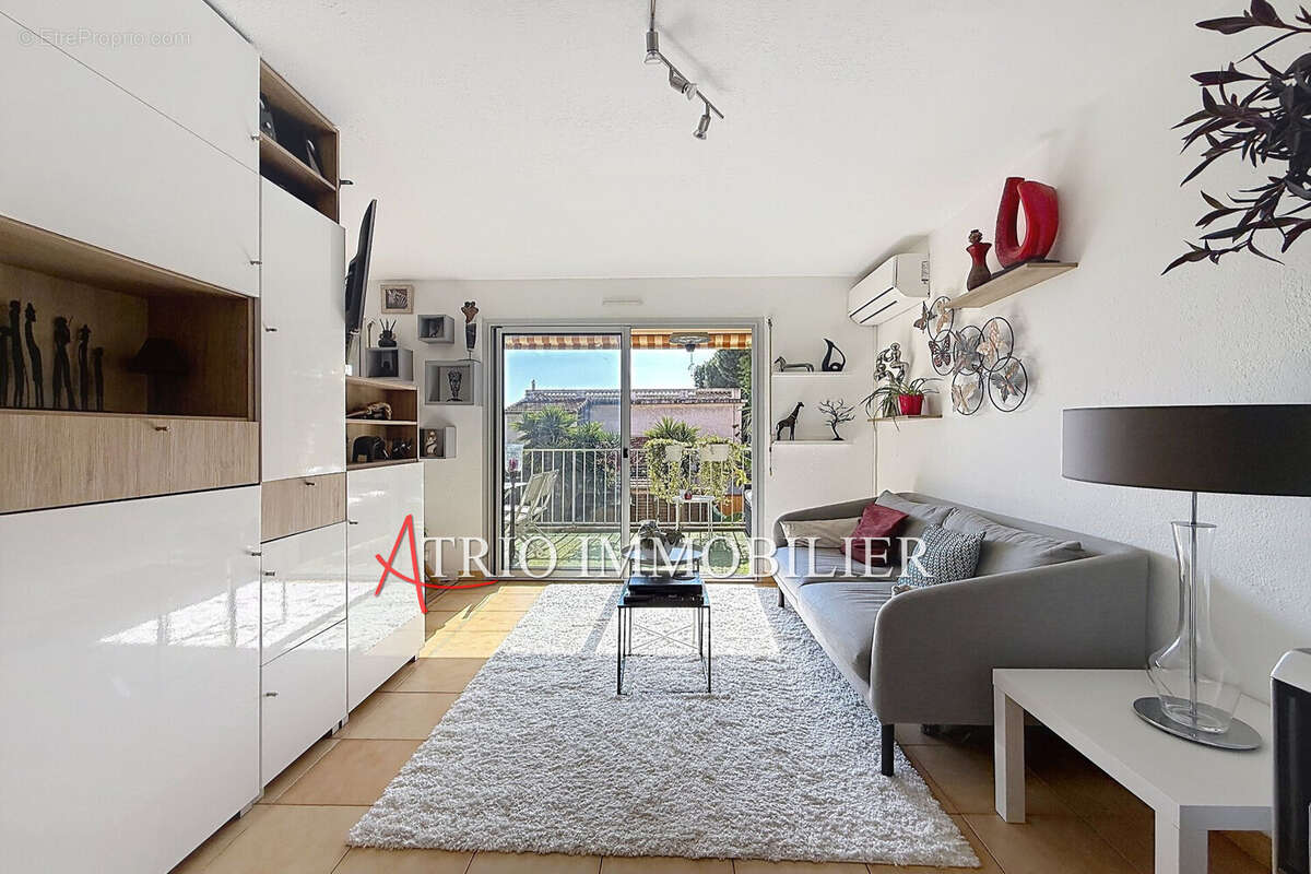 Appartement à CAGNES-SUR-MER