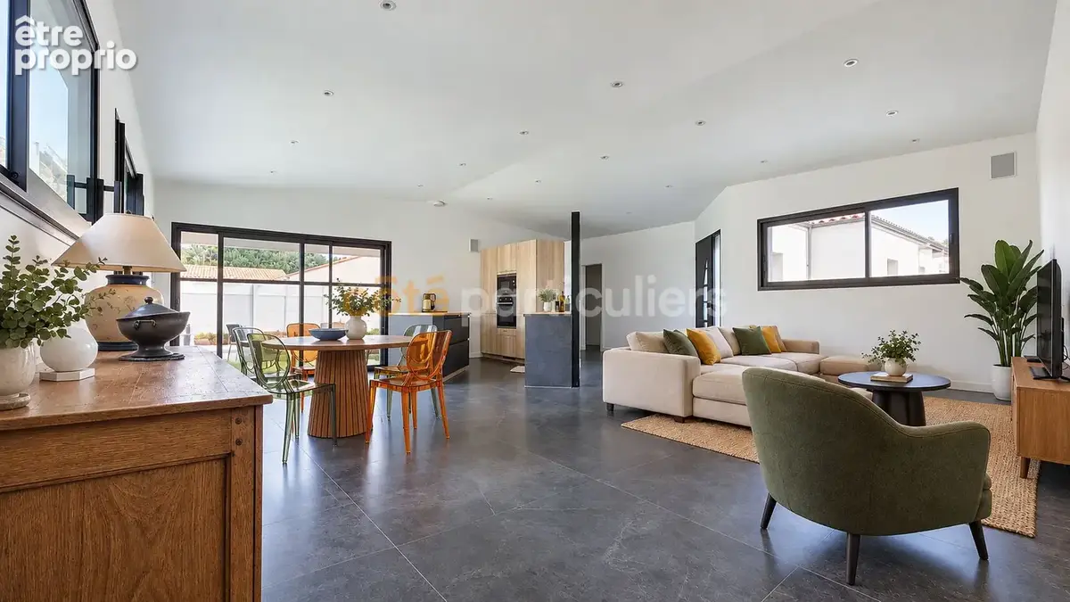 Challans -- maison 7 pieces -- 146 m2 -- plain-pied -- jardin -- garage - photo 3