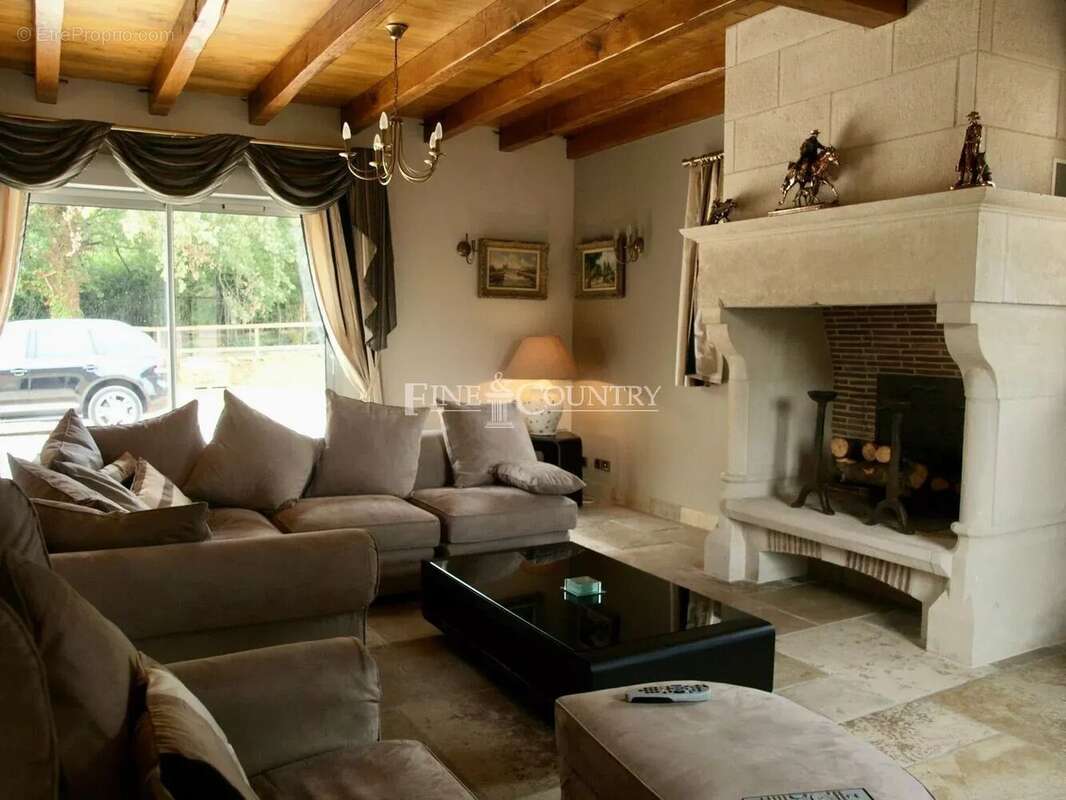 Maison à SAINT-CERE