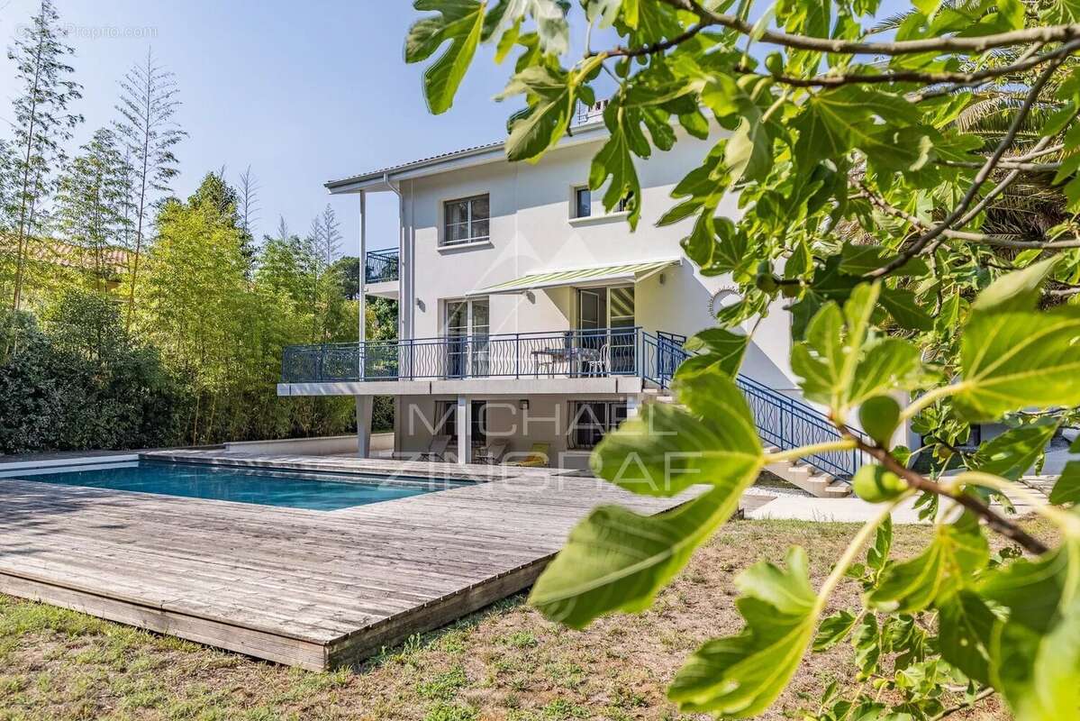 Pereire - Spacieuse villa proche plage - photo 13