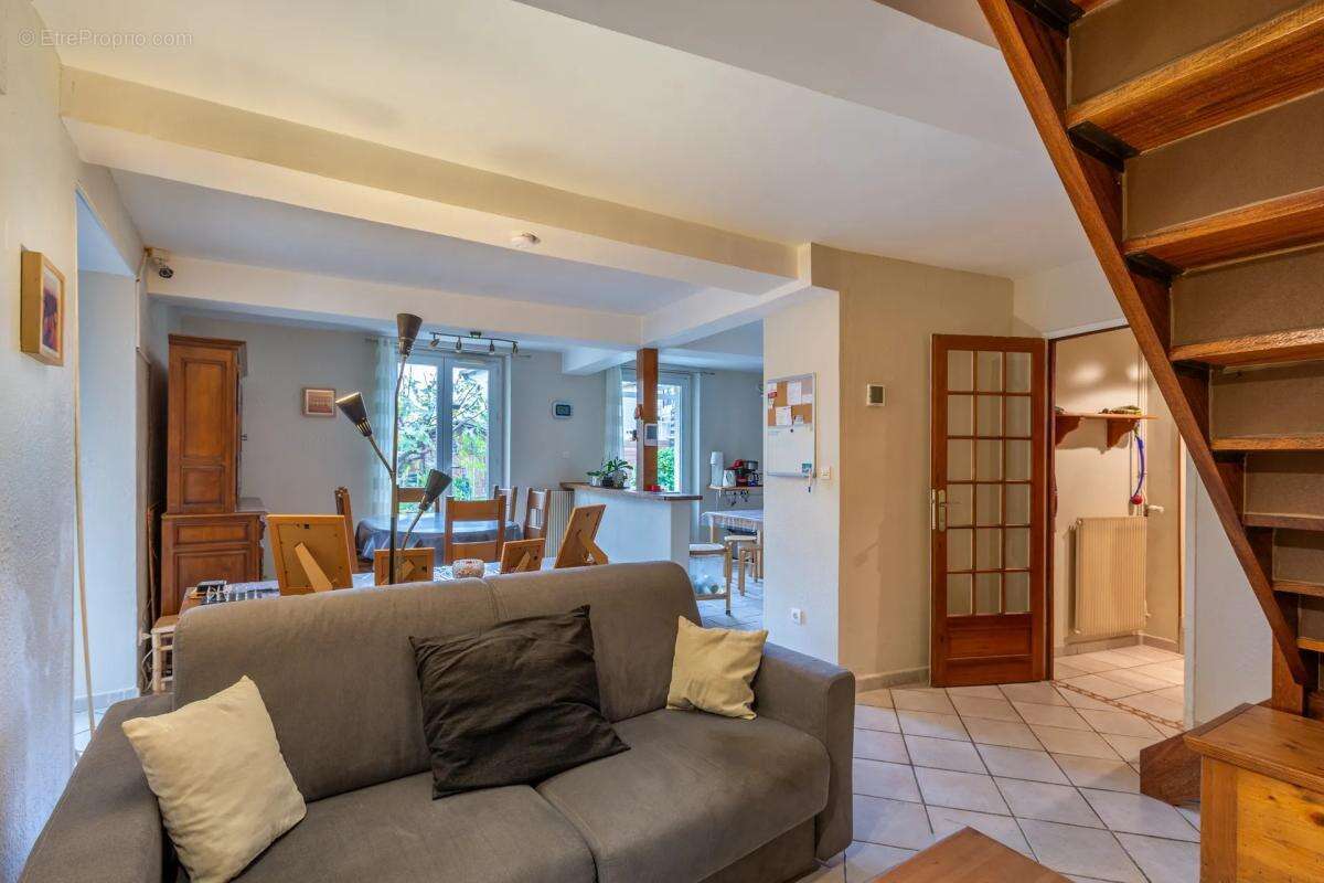 Appartement à GIVORS