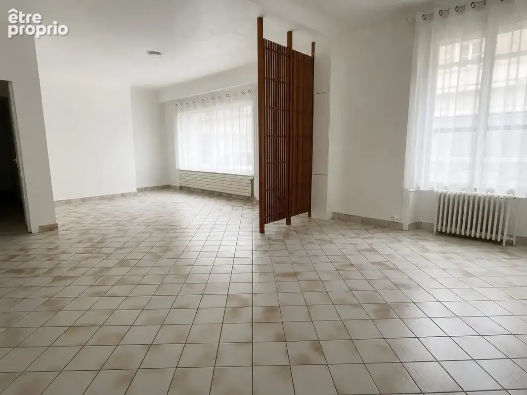 Appartement 5 pièces 110 m² à vendre à Clisson (44190) - photo 3