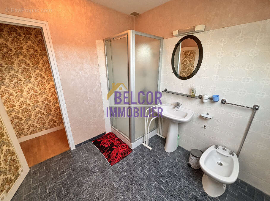 7 pièces - 160 m2 (à 15 min de Malesherbes RER D) - photo 13
