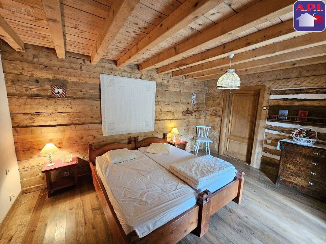 Maison à SAINT-PIERRE-DELS-FORCATS