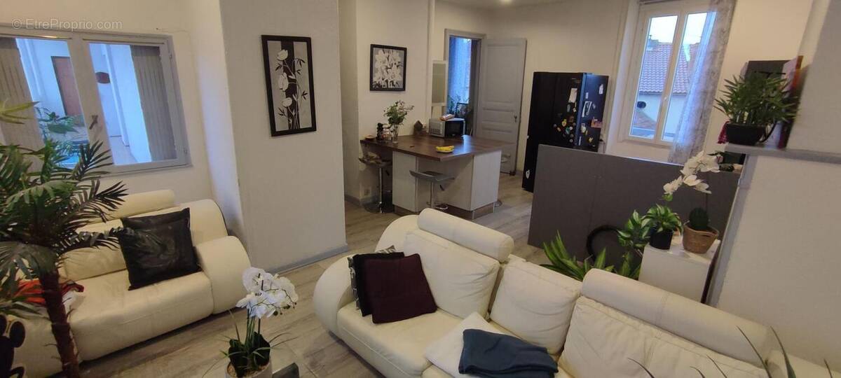 Appartement à VIC-EN-BIGORRE