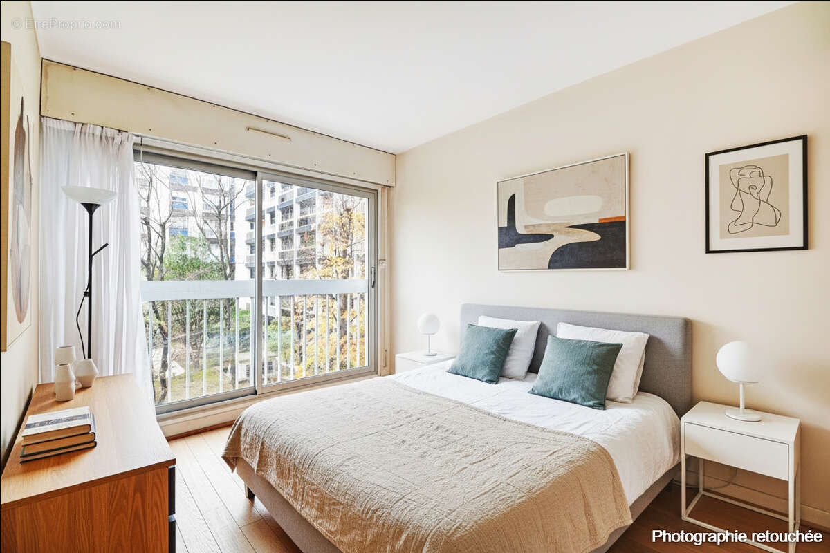 Appartement à PARIS-15E