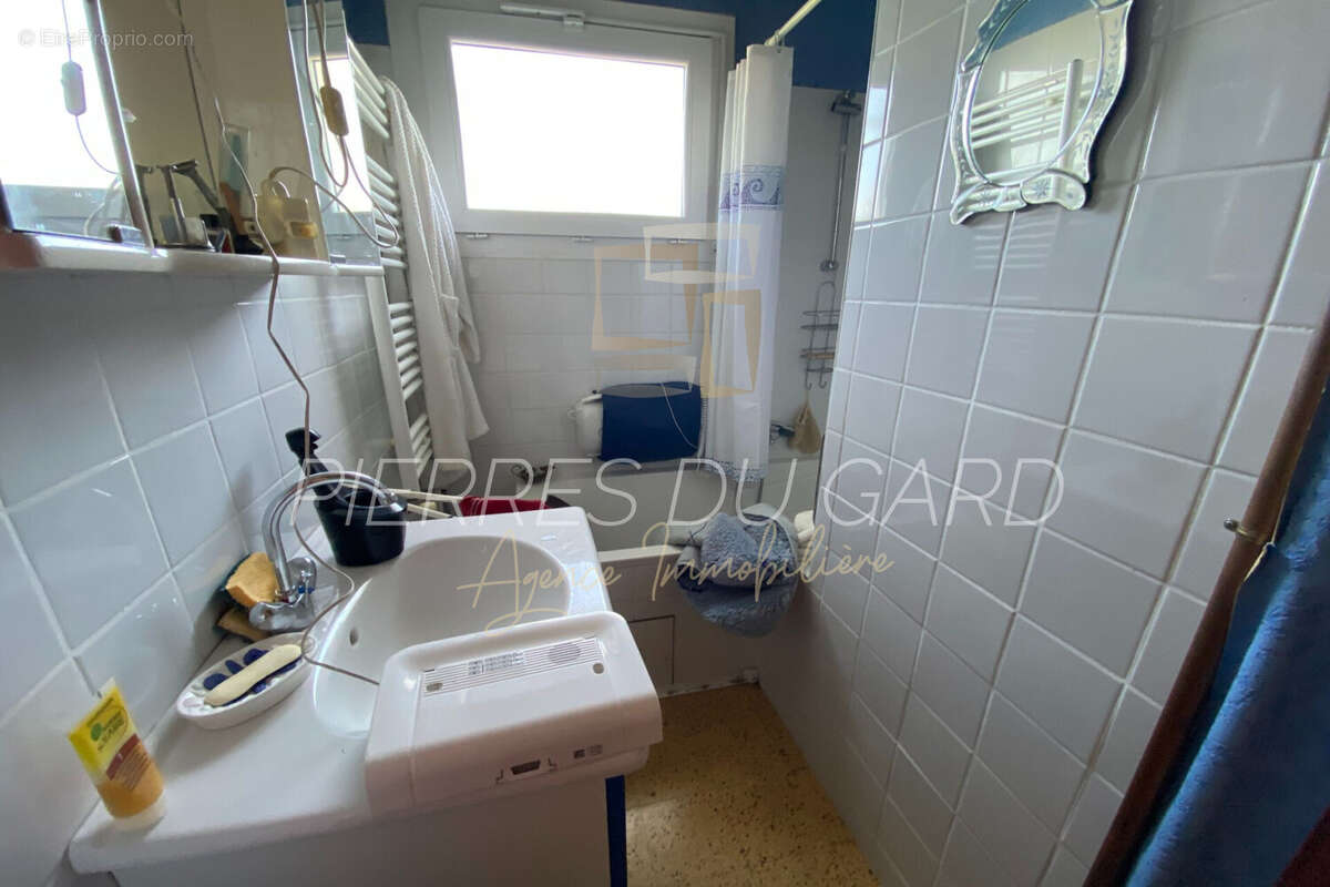 Maison 136 m² à Cavillargues  - photo 7