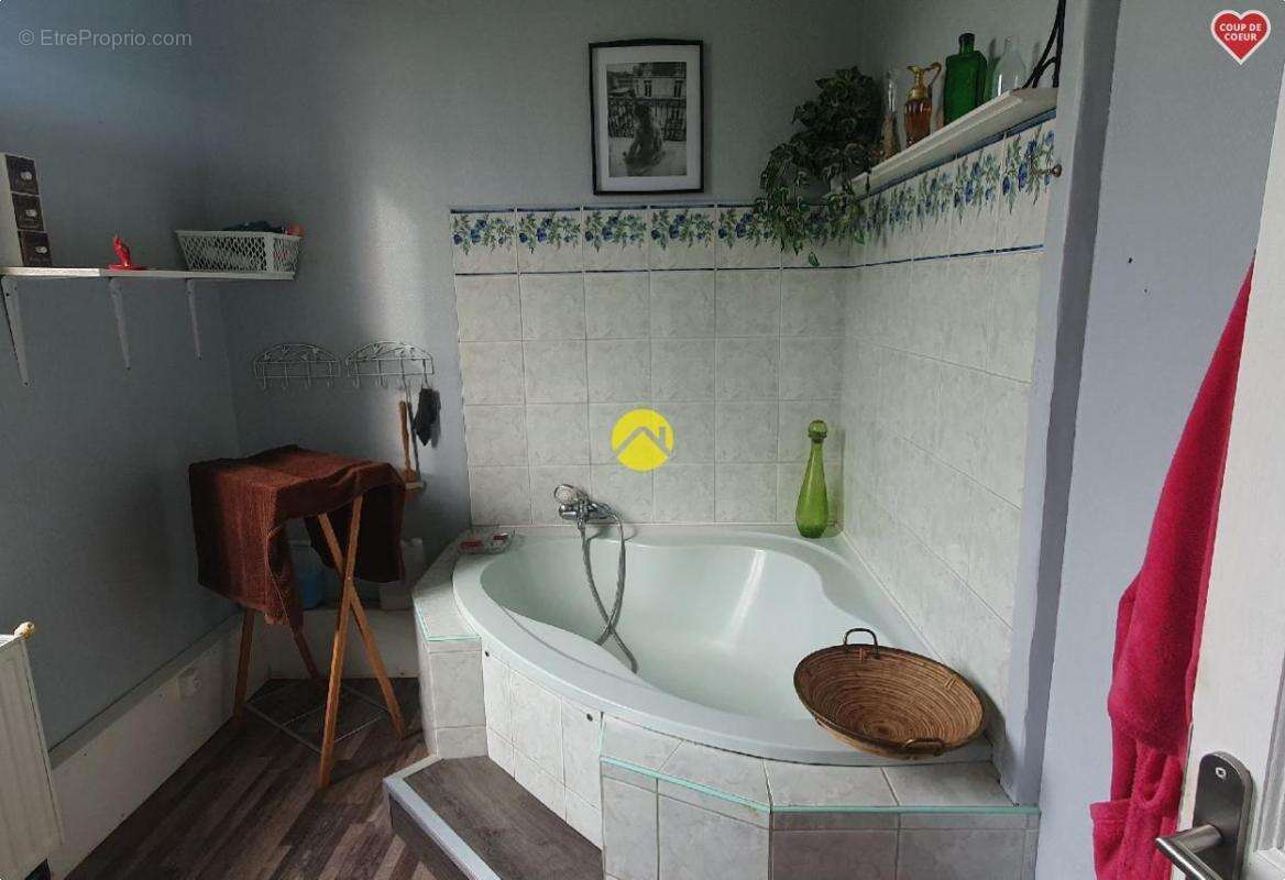 Maison à BEAURAINVILLE