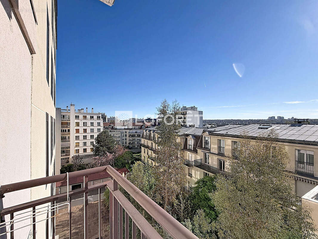 Appartement à BOURG-LA-REINE