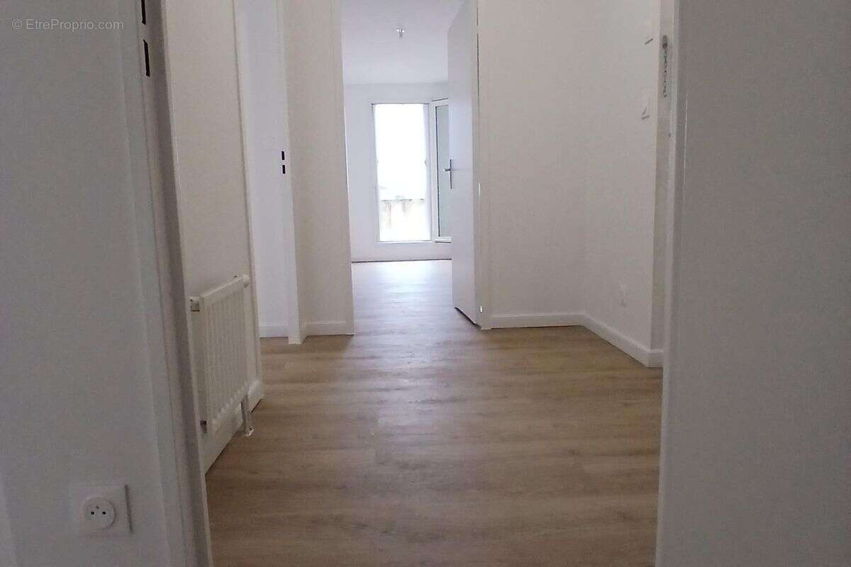 Appartement à MARSEILLE-11E
