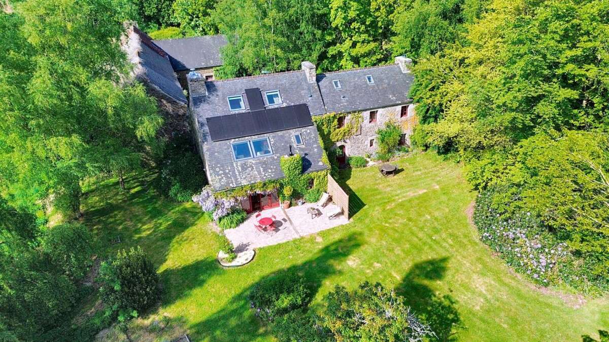 Maison à PLOUGONVEN