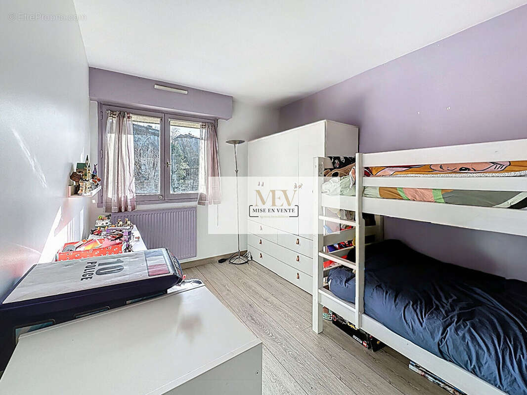 Appartement à BRY-SUR-MARNE