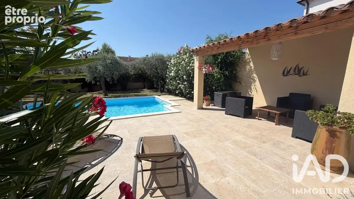 Photo 1 - Maison à SAINT-SATURNIN-LES-AVIGNON