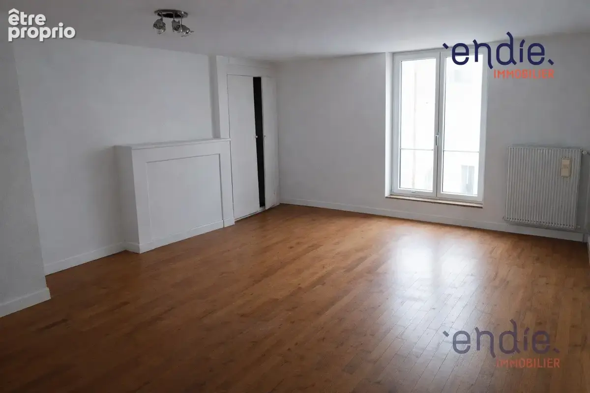 Appartement 4 pièces 137 m² à vendre à Salins-Les-Bains (39110) - photo 4