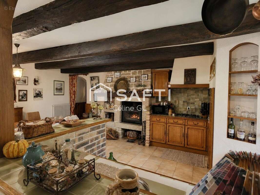 Maison 228 m² à Guegon  - photo 4