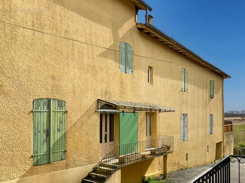 Maison à BASSOUES