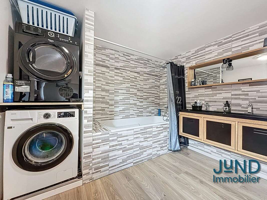 SDB RDC  - Appartement à STATTMATTEN