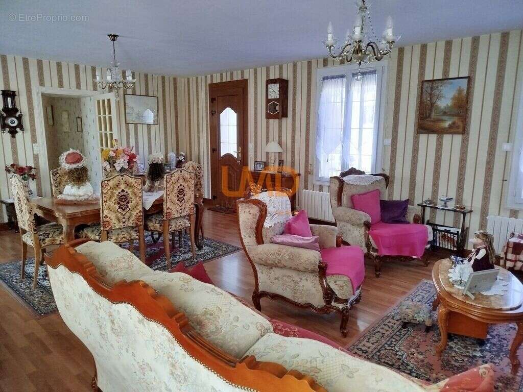 Maison à LE BLANC