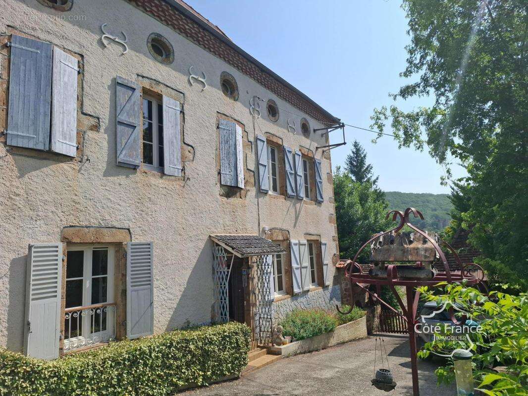 Charmante maison de caractère avec un magnifique atelier, à - photo 2