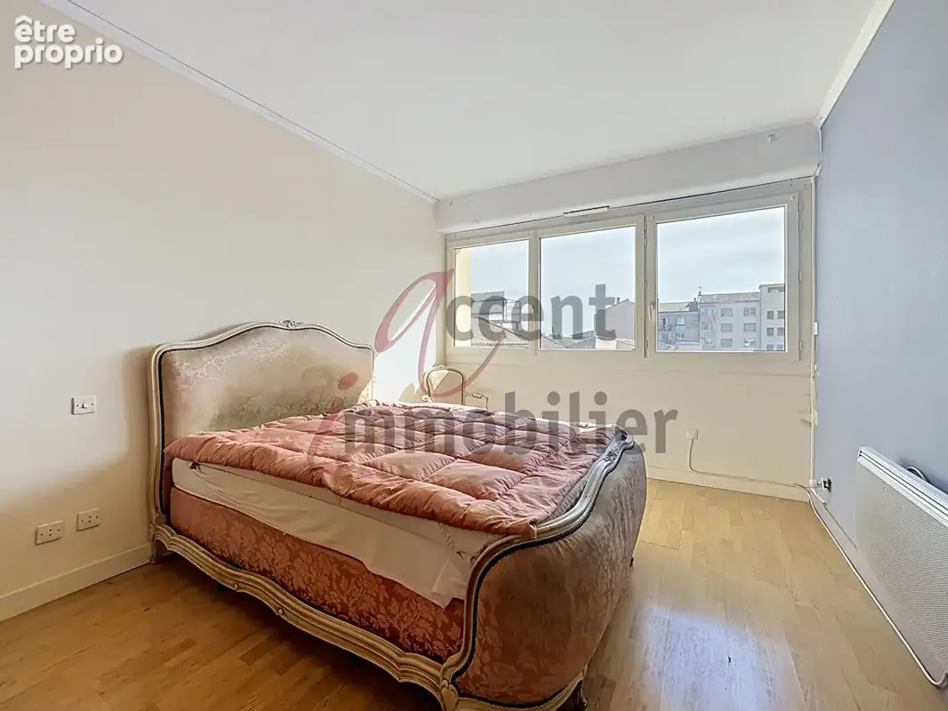 À vendre : spacieux appartement de plus de 124 m² au coeur de cavaillon garage cave exterieur - photo 9