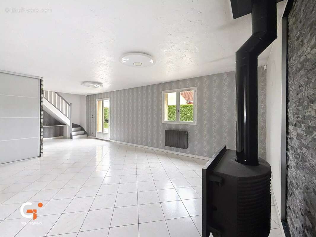 Maison à PERRIERS-SUR-ANDELLE