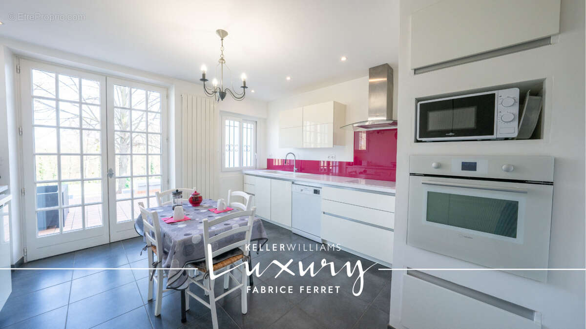 Maison à PONT-DU-CHATEAU