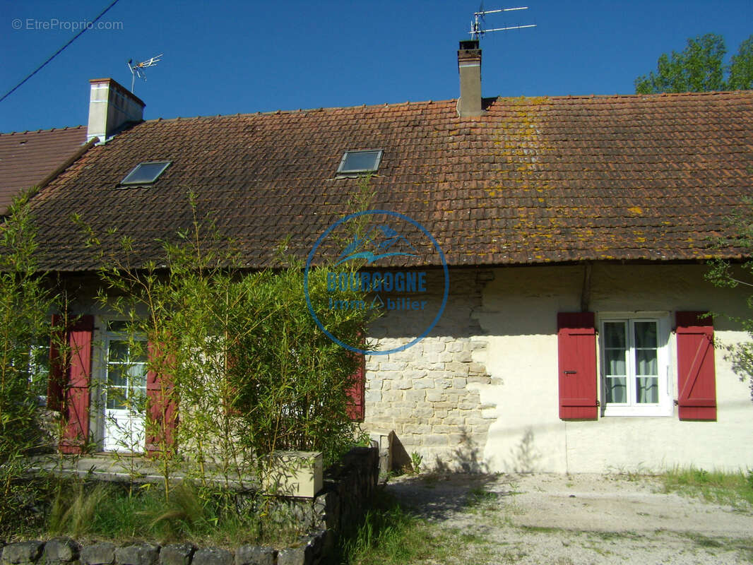 Maison à EPERVANS
