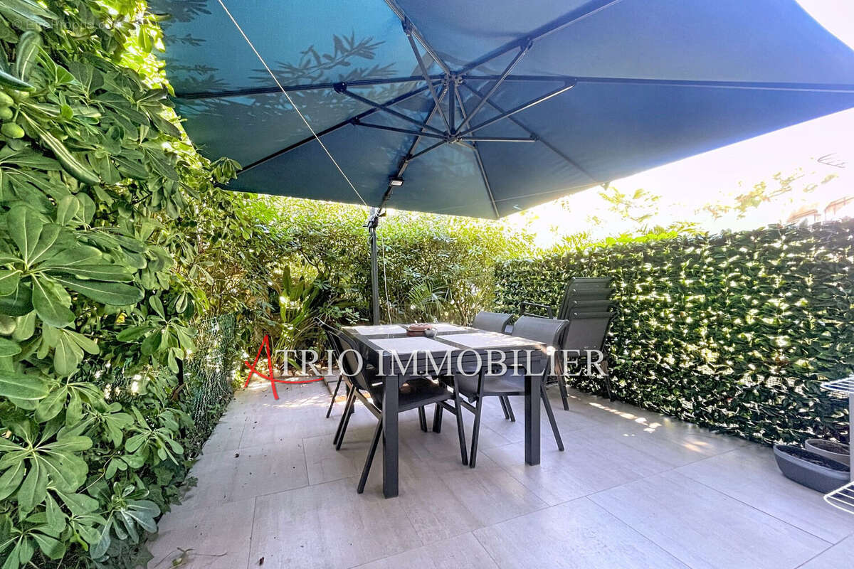 Appartement à VILLENEUVE-LOUBET