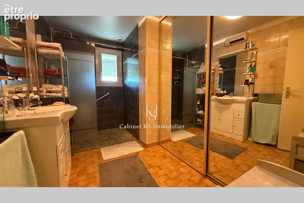 Maison 94 m² à Saint-Maximin-La-Sainte-Baume  - photo 9