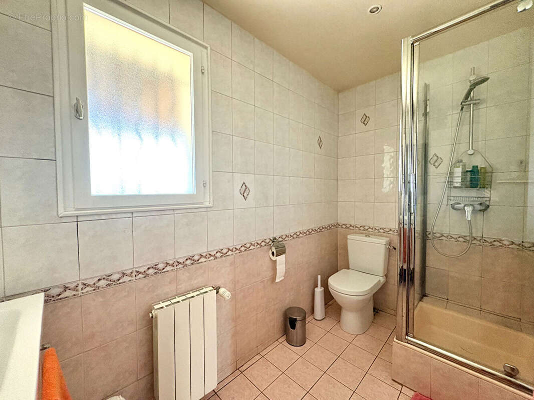 Maison à SAINT-CYR-L'ECOLE