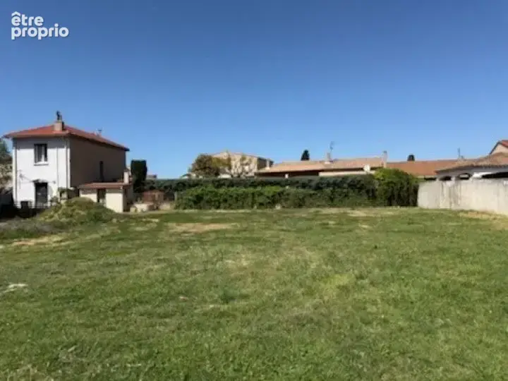 Terrain à MARIGNANE