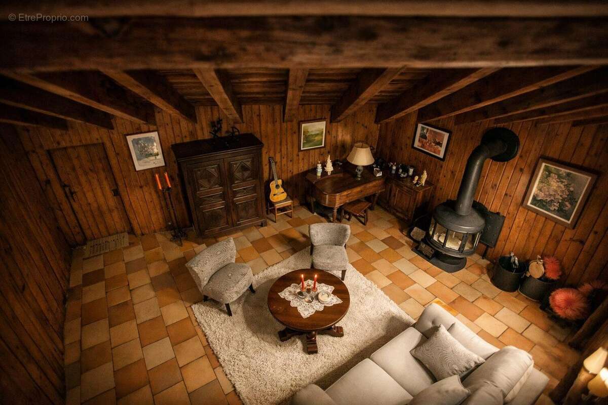 Salon - Maison à SENDETS
