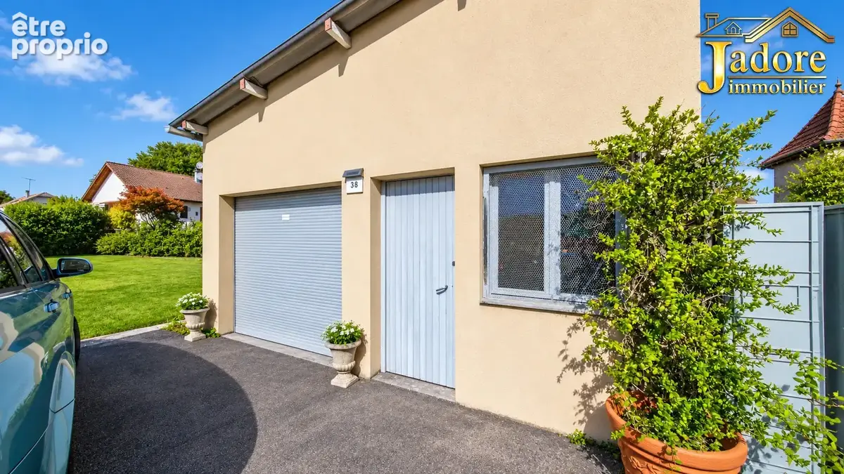 Maison renovee + annexe - photo 4