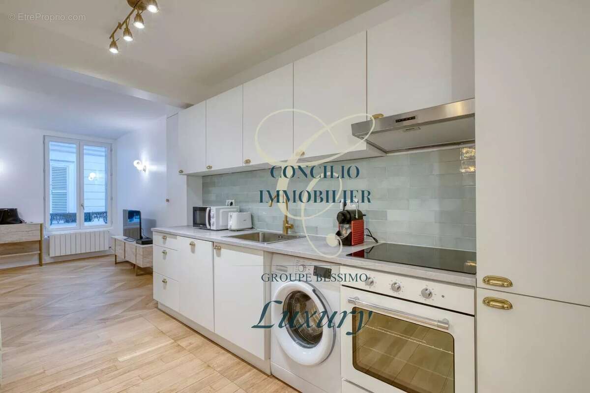 Appartement à PARIS-9E