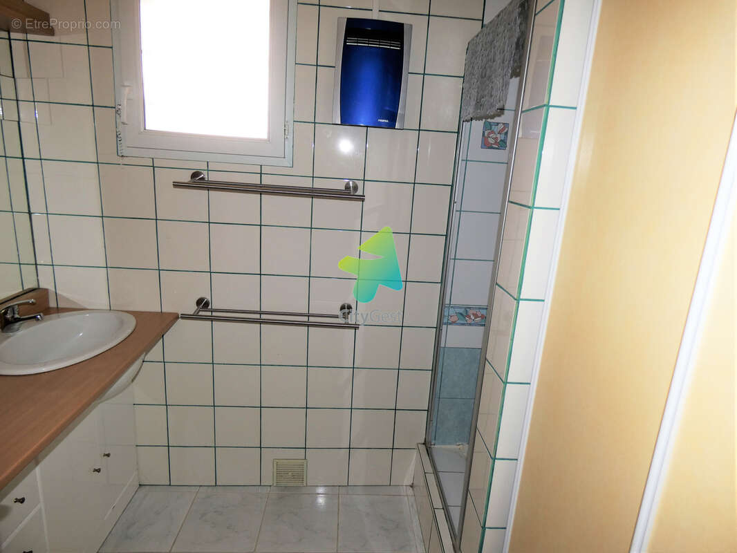 Appartement T4 avec 2 Balcons - photo 8