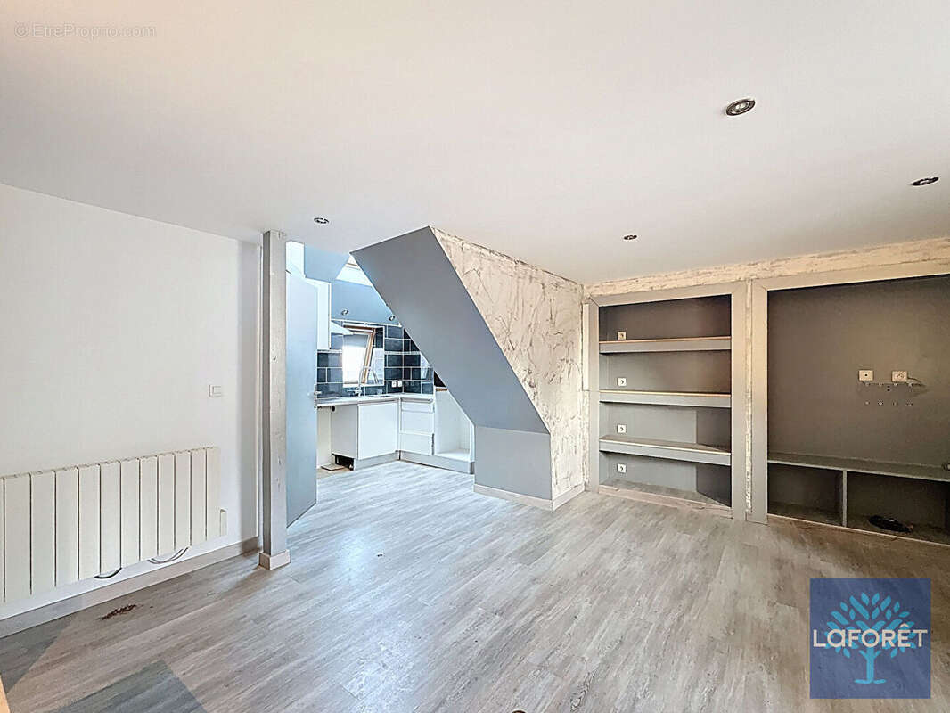 Immeuble centre-ville Denain 140 m² - photo 5