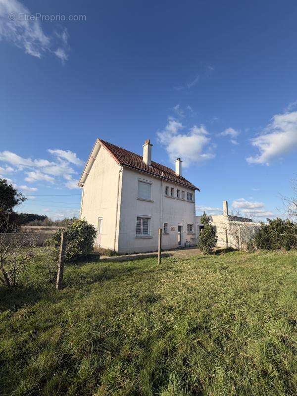 Maison à PONT-SAINT-MARTIN