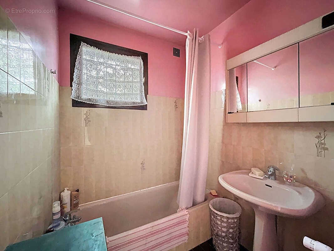 Maison à SAINT-MICHEL-SUR-ORGE