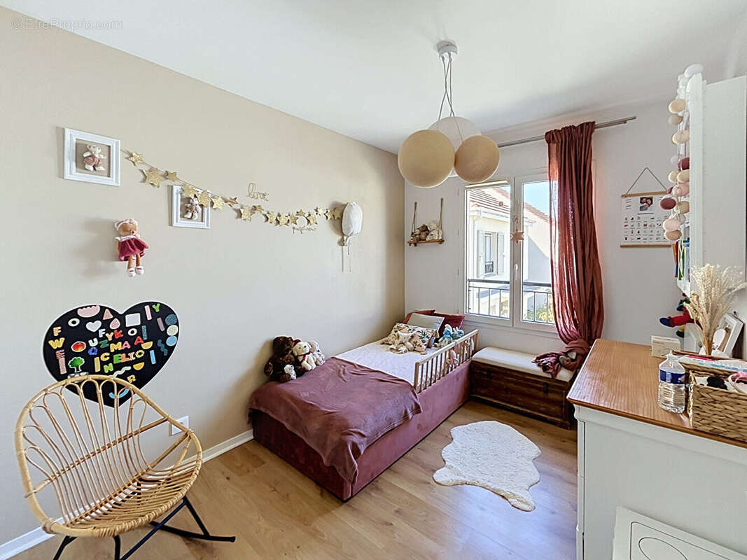 Maison Orgeval 4 pièce(s) 89 m2 - photo 5