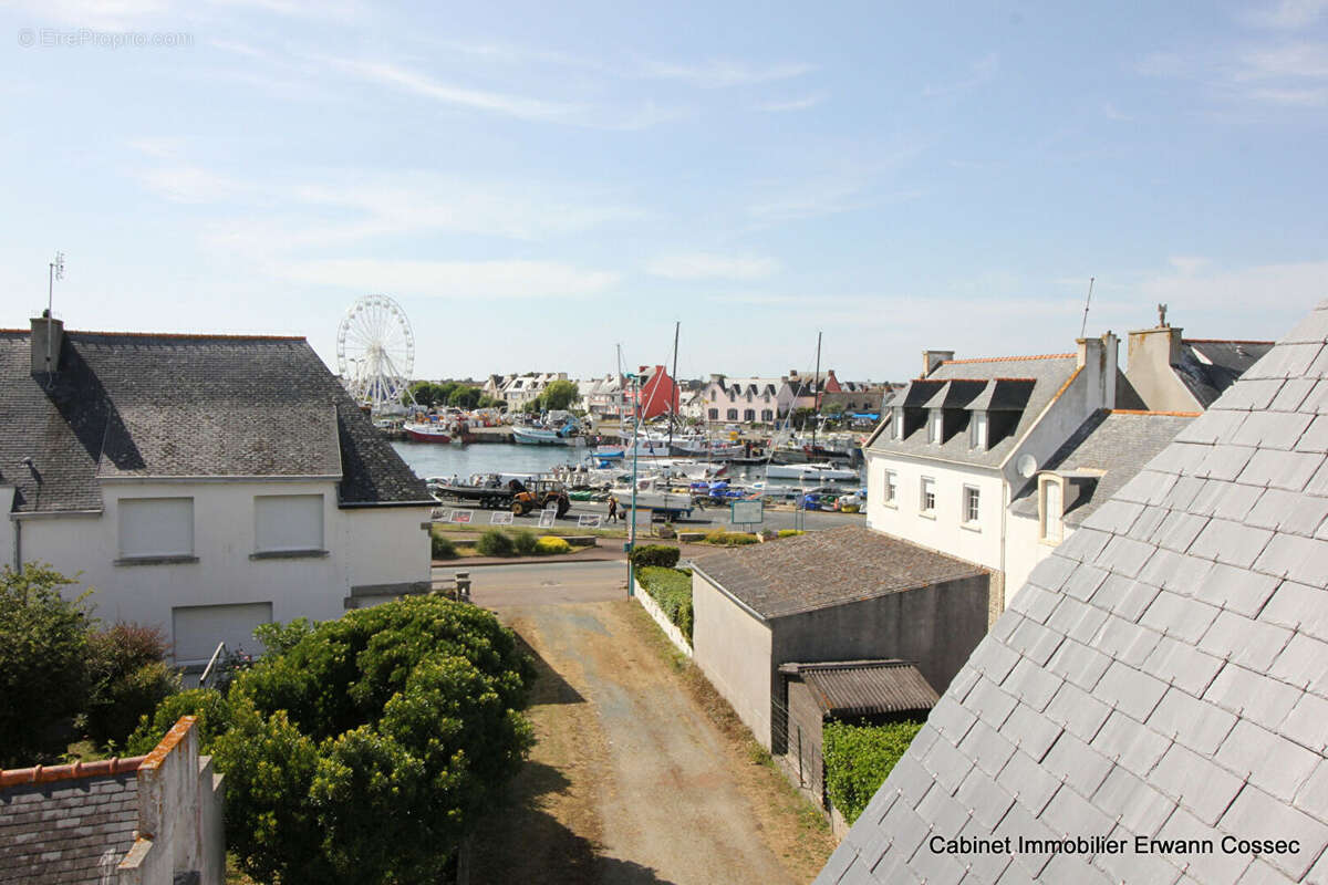 LECHIAGAT - Maison de 130 m² profitant d'une vue sur le port - photo 2