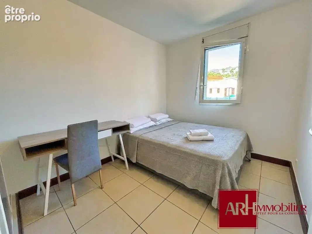 Appartement 3 pièces 54 m² à vendre à Saint-Denis (97490) - photo 4